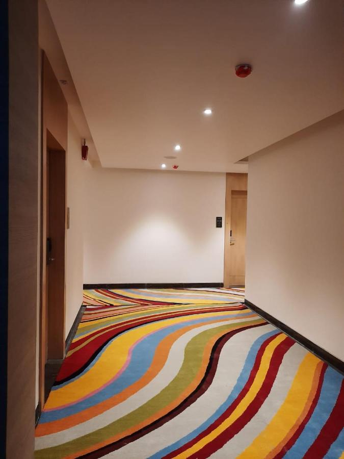 Acco Grand Hotel Lucknow Extérieur photo