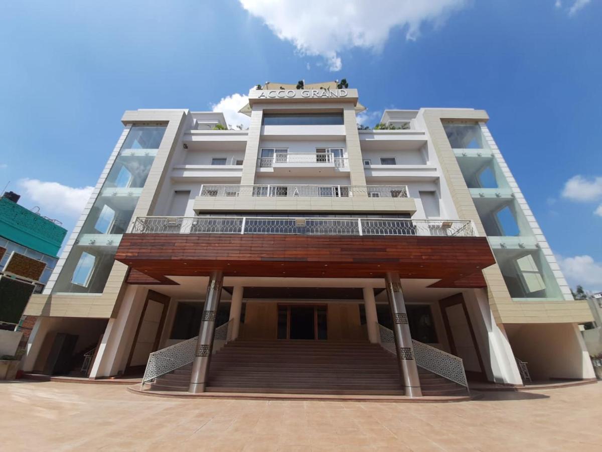 Acco Grand Hotel Lucknow Extérieur photo
